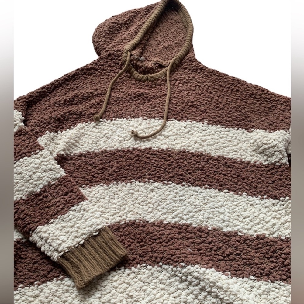 JODIFL Brown and Cream Textured Women's Sweater